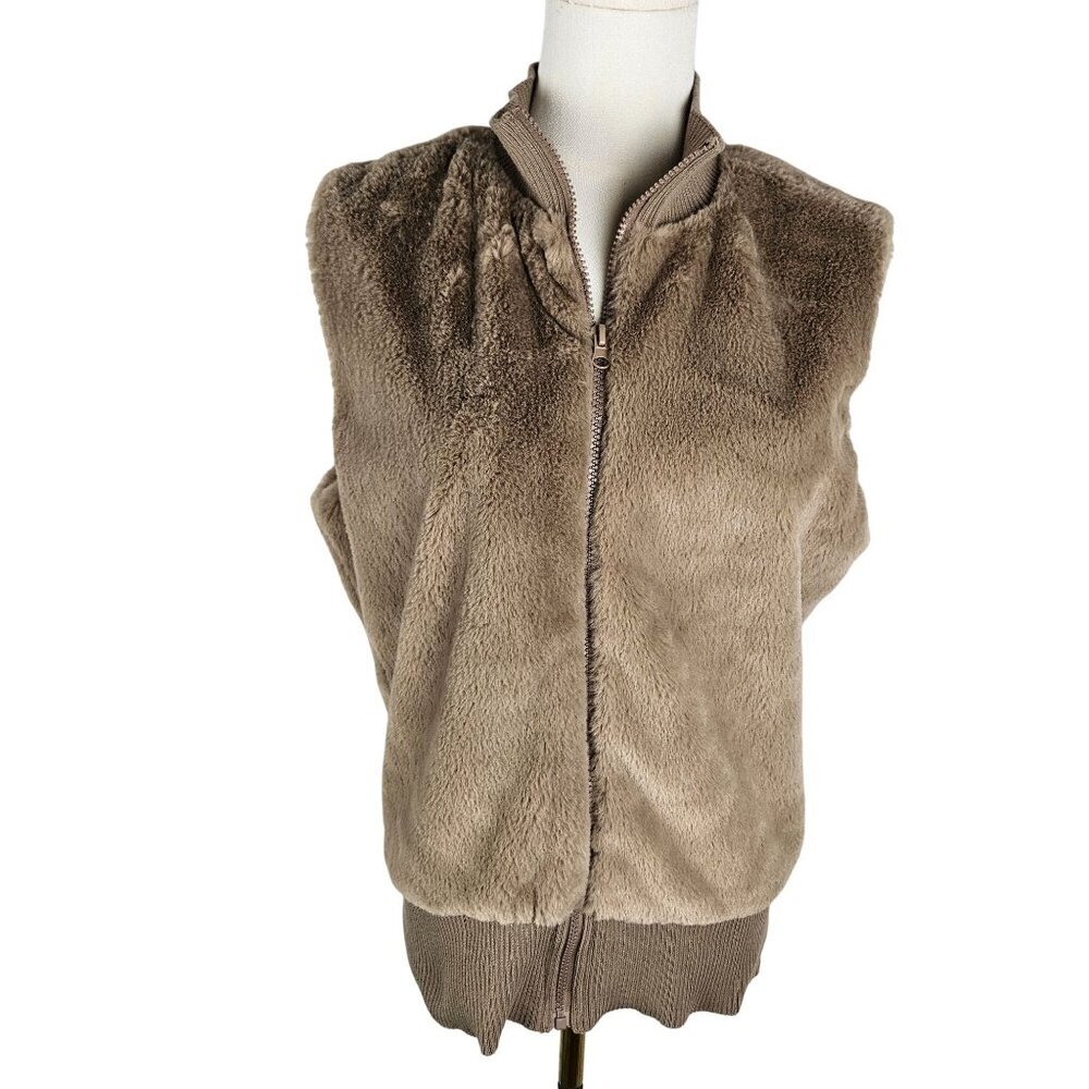 Questions Faux Fur Vest Medium Zip Front Mock Neck Tan